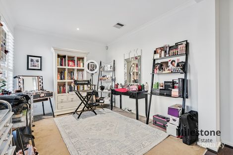 Property photo of 28 Elwick Drive Clyde North VIC 3978