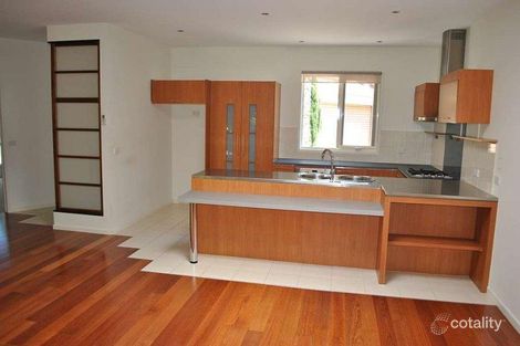 Property photo of 40 Dalsten Grove Mount Eliza VIC 3930