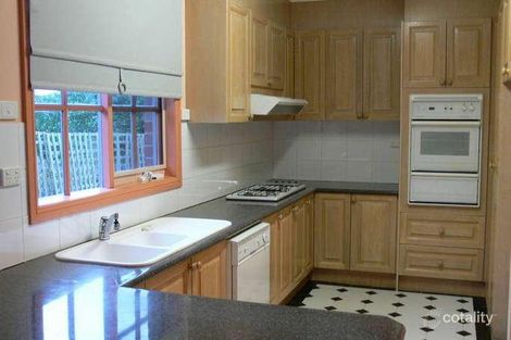 Property photo of 2/31 Churchill Street Doncaster East VIC 3109
