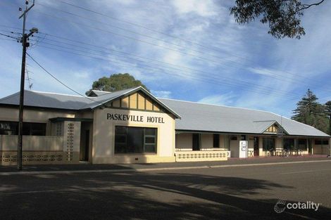 5 Railway North Tce, Paskeville, SA 5552