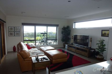 Property photo of 28 Eagle Bay Terrace Paynesville VIC 3880