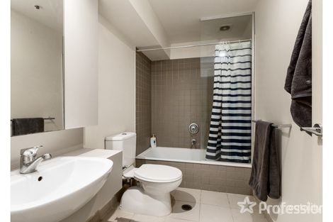 Property photo of 606/639 Little Bourke Street Melbourne VIC 3000