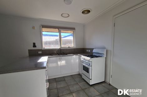 Property photo of 19 Warrenwood Avenue Hoppers Crossing VIC 3029