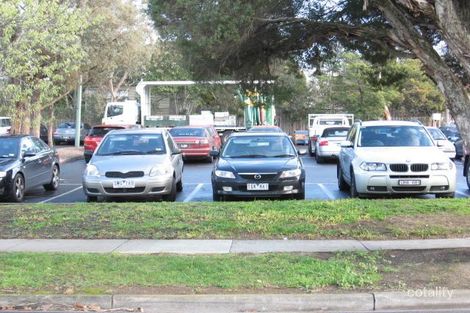 1 Bullen St, Doncaster East, VIC 3109