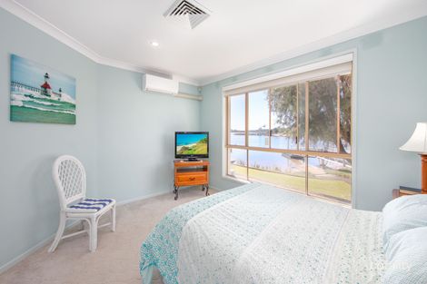 Property photo of 16 Mariners Way Yamba NSW 2464