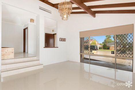 Property photo of 39 Chamberlain Circle Bateman WA 6150