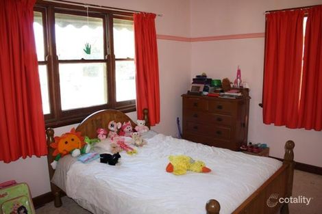 Property photo of 17 Bennett Road Horsham VIC 3400