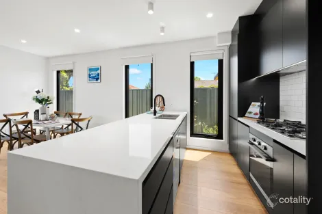 4/6 Eastcote St, Sunshine North, VIC 3020
