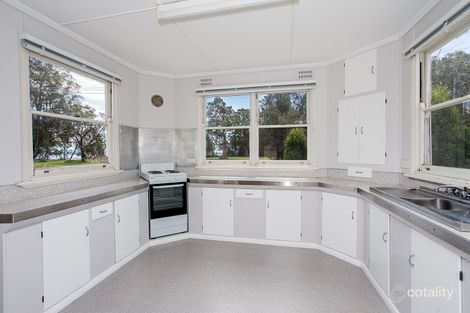 Property photo of 14 Lakeside Drive Swansea NSW 2281