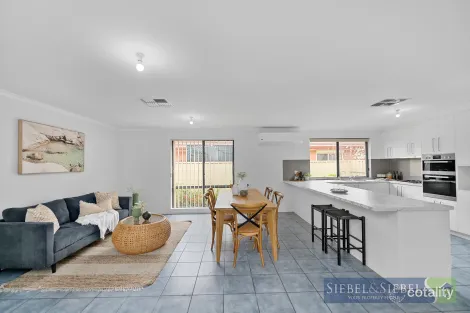 Property photo of 14 Claxton Way Burton SA 5110