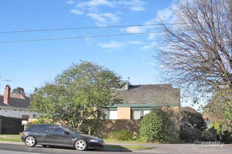 Property photo of 1/700 Riversdale Road Camberwell VIC 3124