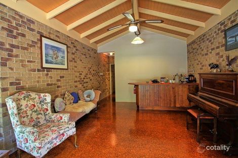 Property photo of 389 Bishop Road Beachmere QLD 4510