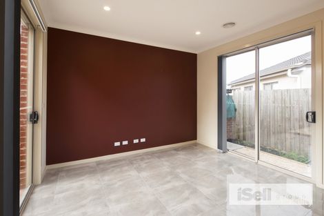 3 Luxvilla Pl, Doveton, VIC 3177