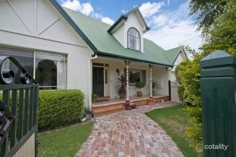 16 Coombs Ave, Oakleigh South, VIC 3167