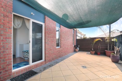 Property photo of 16 Mallee Circuit Pakenham VIC 3810