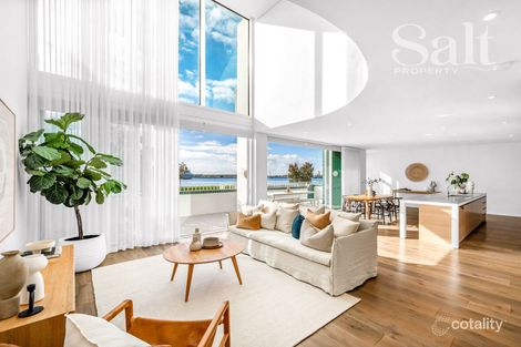 Property photo of 2/23 Honeysuckle Drive Newcastle NSW 2300