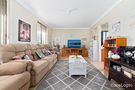 Property photo of 15 Brownlow Place Ambarvale NSW 2560
