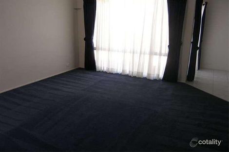 Property photo of 10 Beveridge Court Point Cook VIC 3030