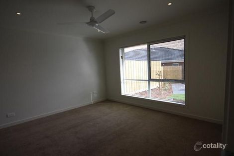 Property photo of 23 Sunflower Circuit Carrum Downs VIC 3201