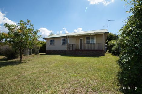 Property photo of 4 Kelly Avenue Armidale NSW 2350