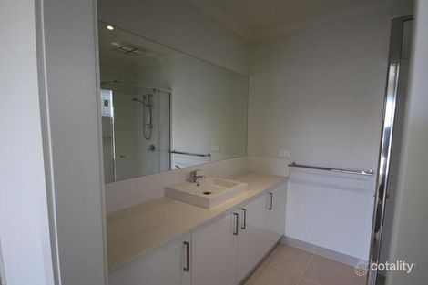 Property photo of 23 Sunflower Circuit Carrum Downs VIC 3201