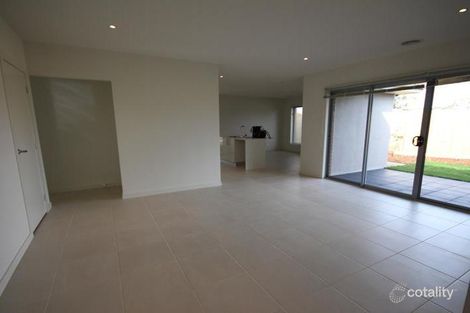 Property photo of 23 Sunflower Circuit Carrum Downs VIC 3201
