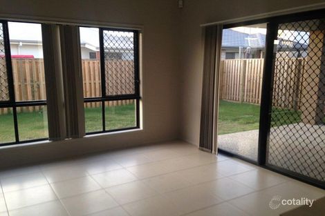 Property photo of 42 Flinders Circuit Fitzgibbon QLD 4018