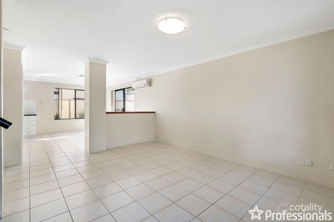 Property photo of 2/372 Belgravia Street Cloverdale WA 6105