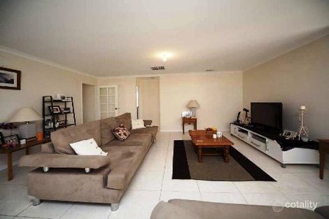 Property photo of 5 Teddington Loop High Wycombe WA 6057