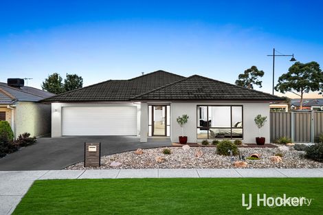 74 Datura Ave, Cranbourne North, VIC 3977