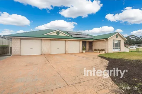 Property photo of 2 Junee Link Nowra NSW 2541