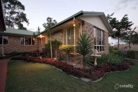 9 Crystal Ct, Southside, QLD 4570