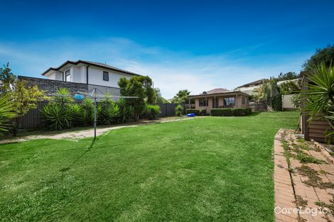 Property photo of 40 Pulford Crescent Mill Park VIC 3082
