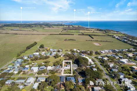 Property photo of 4 Gurnard Avenue Ventnor VIC 3922