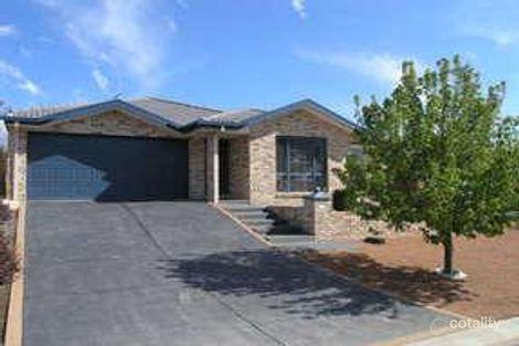 Property photo of 20 Margany Close Ngunnawal ACT 2913