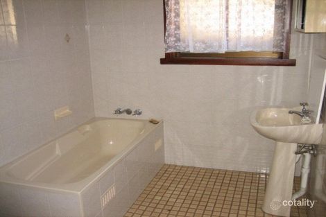 31 Chamberlain Ave, Caringbah, NSW 2229