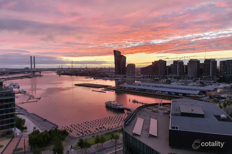 Property photo of 1812/100 Harbour Esplanade Docklands VIC 3008