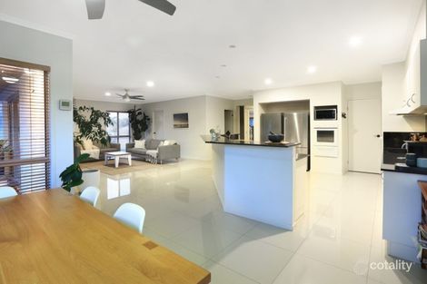 Property photo of 4 Bernard Court Arundel QLD 4214
