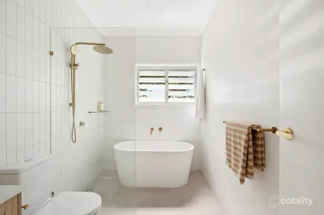 Property photo of 40 Coles Road Freshwater NSW 2096