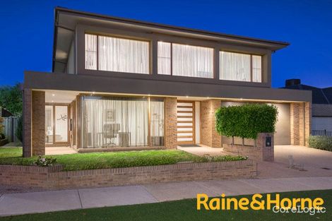 Property photo of 16 Carbine Way Lyndhurst VIC 3975