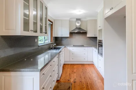 5 Brooklands Rd, Glenbrook, NSW 2773