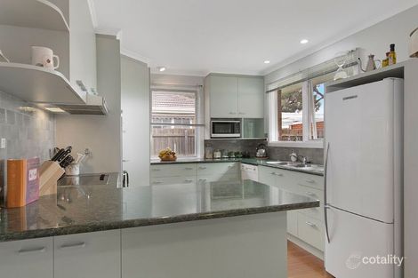 Property photo of 16 Merrick Crescent Glen Waverley VIC 3150
