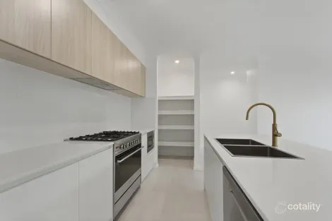 Property photo of 19 Persimmon Parkway Thrumster NSW 2444