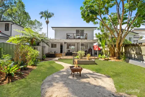 27 Fisher Rd, Point Clare, NSW 2250