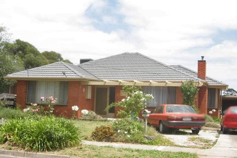 14 Hutchinson St, Burwood East, VIC 3151