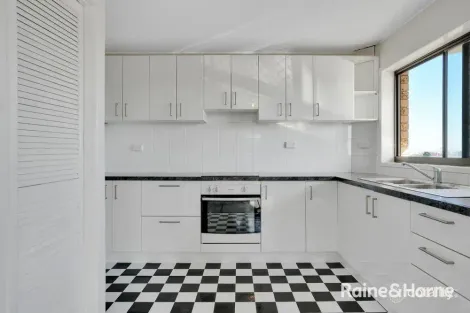 Property photo of 7/7 Kent Street West Gladstone QLD 4680