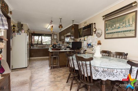 Property photo of 11 Commercial Road Mount Evelyn VIC 3796