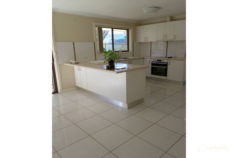 5 Cherry Ct, Young, NSW 2594