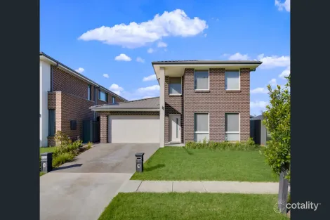 27 Wollahan Ave, Denham Court, NSW 2565