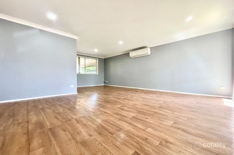 Property photo of 14 Beyer Place Currans Hill NSW 2567